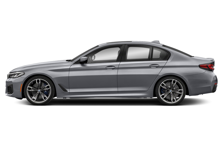2021 BMW M550 exterior side view