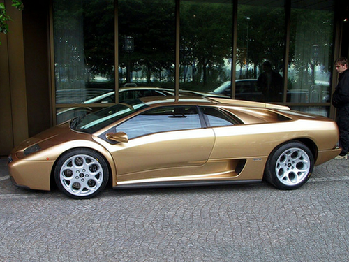 2001 Lamborghini Diablo Overview | Cars.com