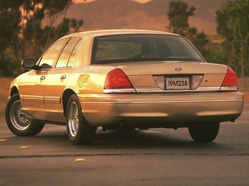 1999 Ford Crown Victoria