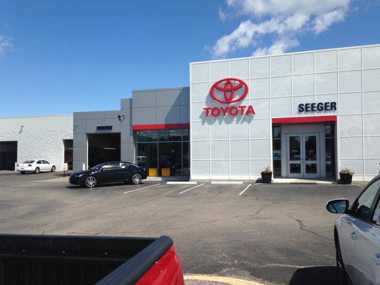 Seeger Toyota Of St Robert Saint Mo Cars