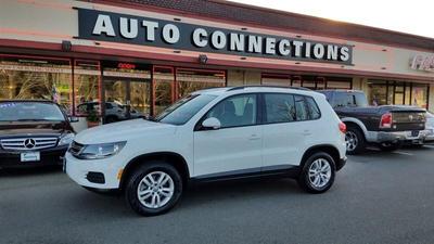 2016 Volkswagen Tiguan Reviews Specs And Prices Cars Com