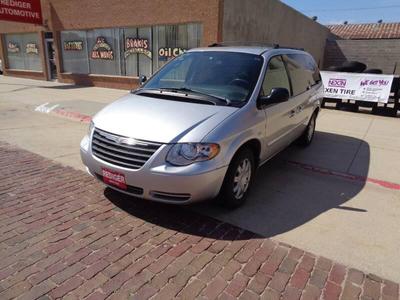 minivans for sale under 3000