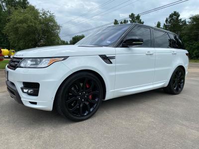 Range Rover Sport Hse Near Me  . This Color, Which Land Rover Calls Kaikoura Stone, Hides The Sport�s Sharp Lines Or Profile In A Thin Cloak Of Generic Beige.