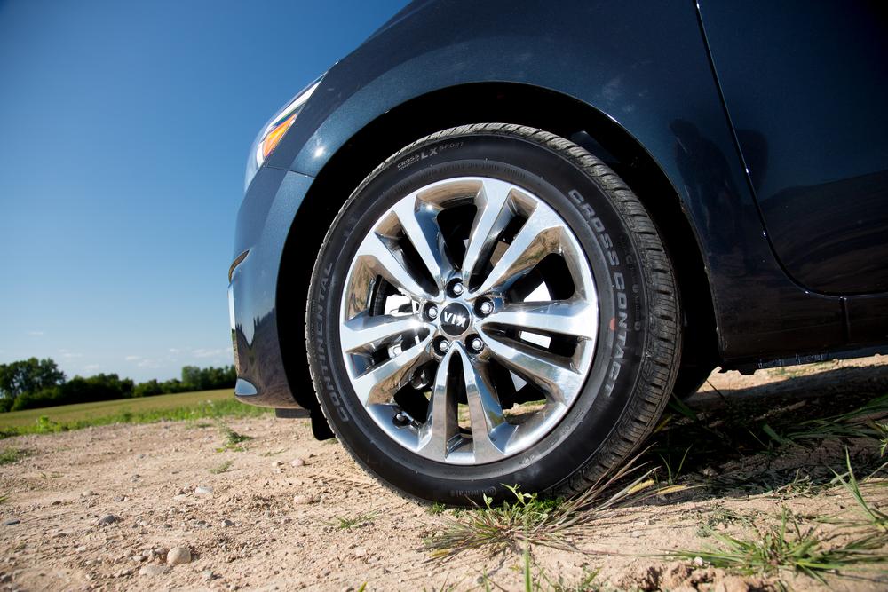 2015 Kia Sedona;