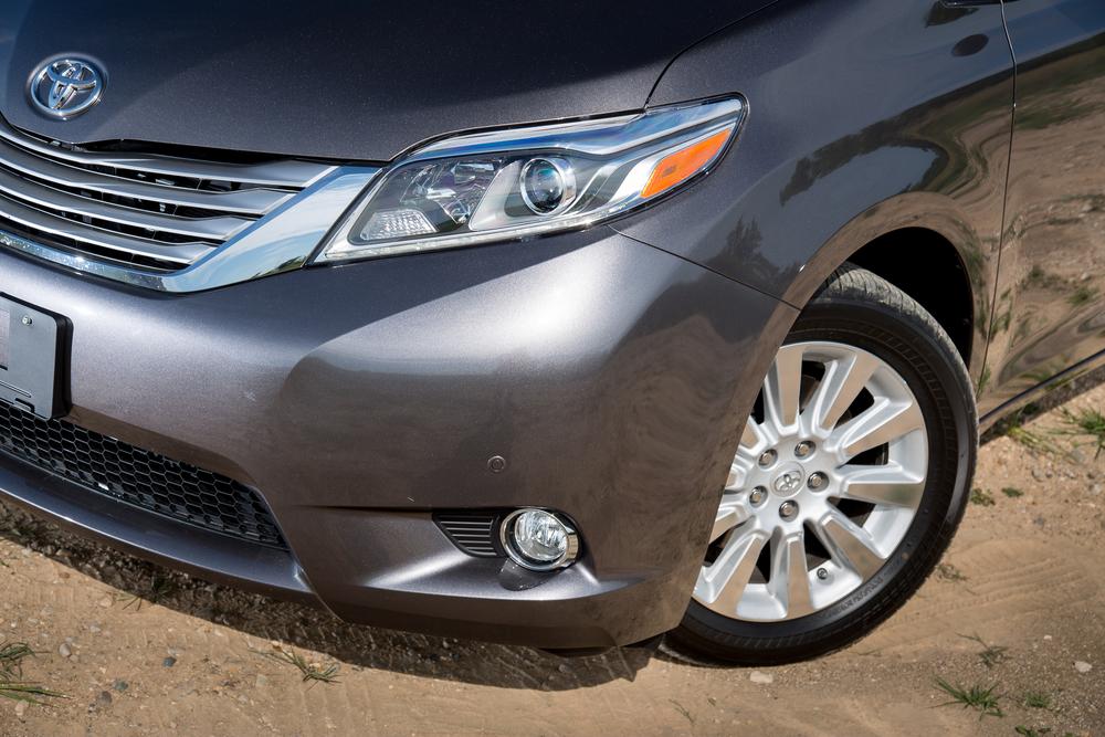 2015 Toyota Sienna;