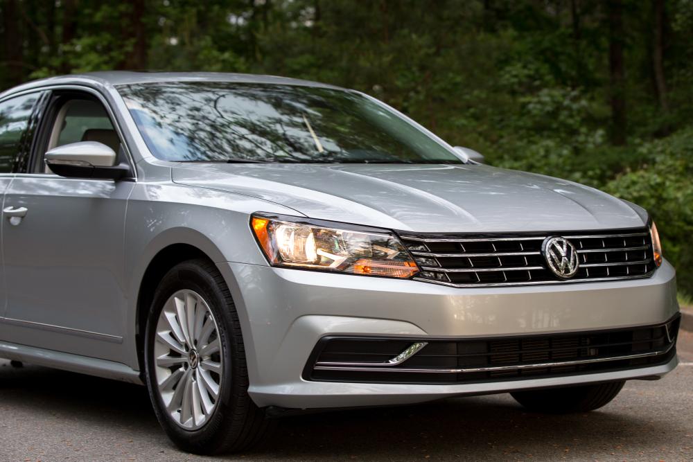2016 Volkswagen Passat