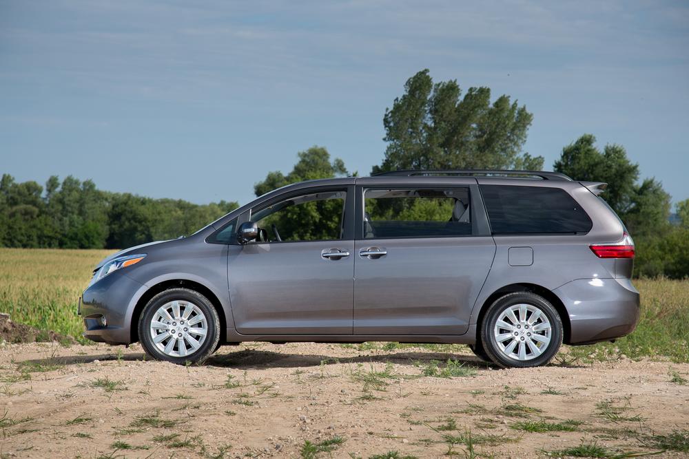 2015 Toyota Sienna;