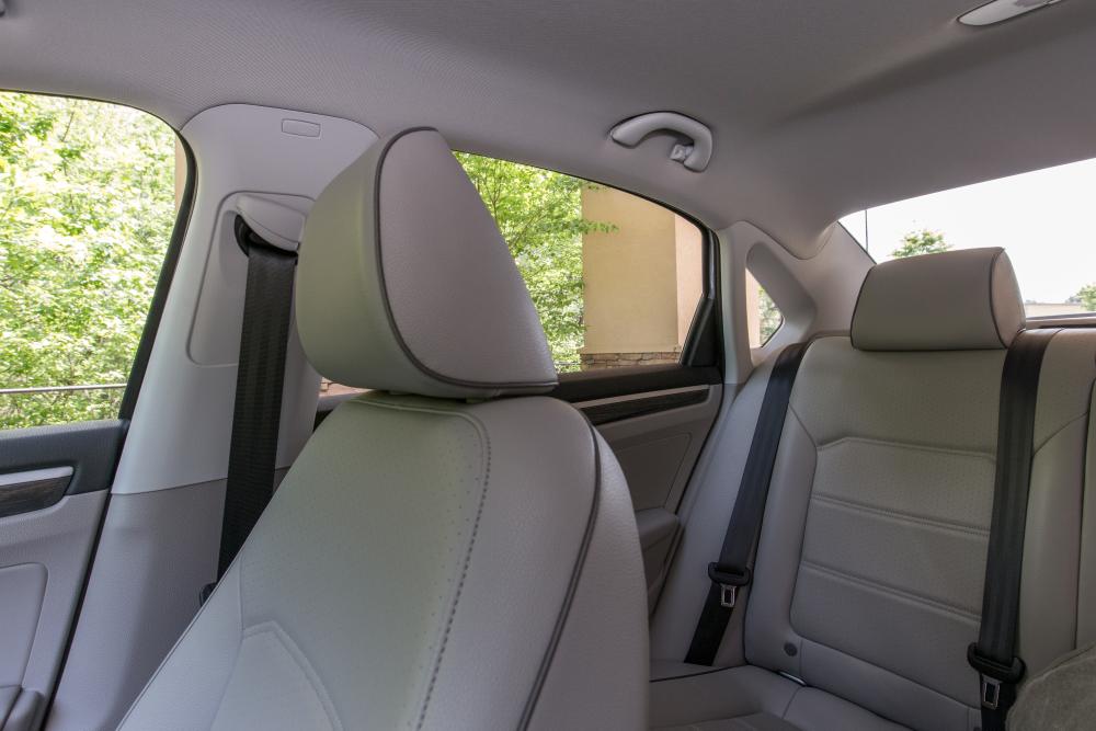 2016 Volkswagen Passat
