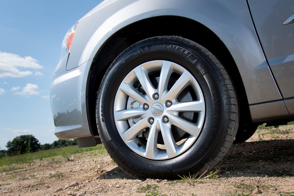 2015 Chrysler Town & Country;