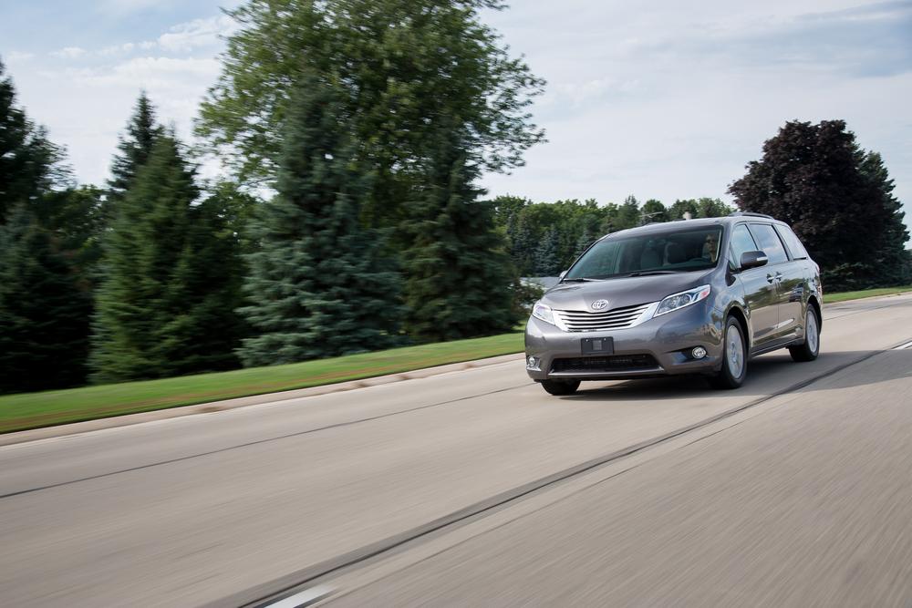 2015 Toyota Sienna;