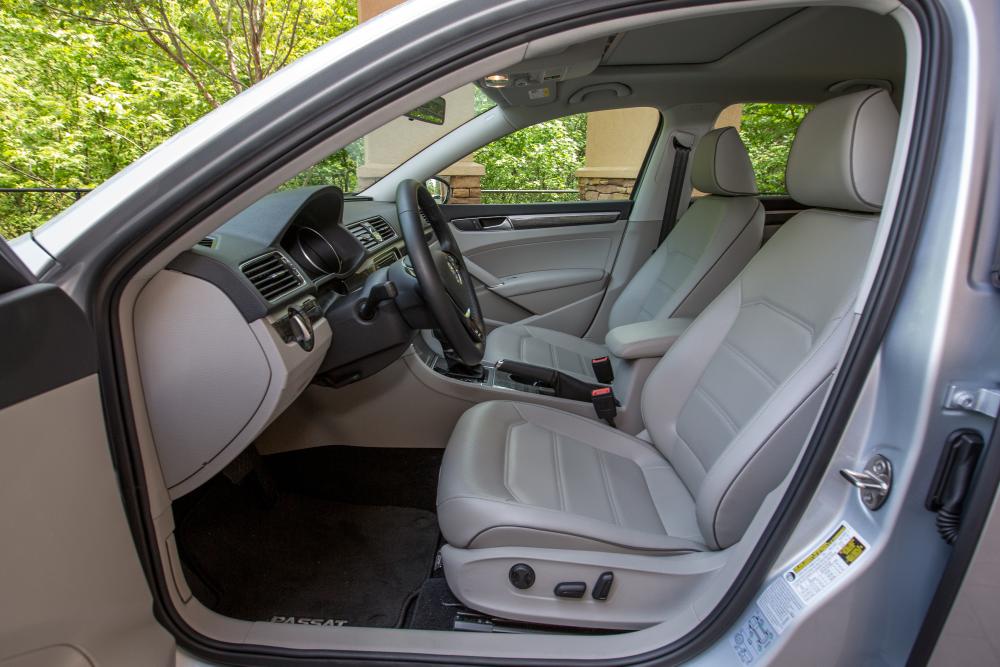 2016 Volkswagen Passat