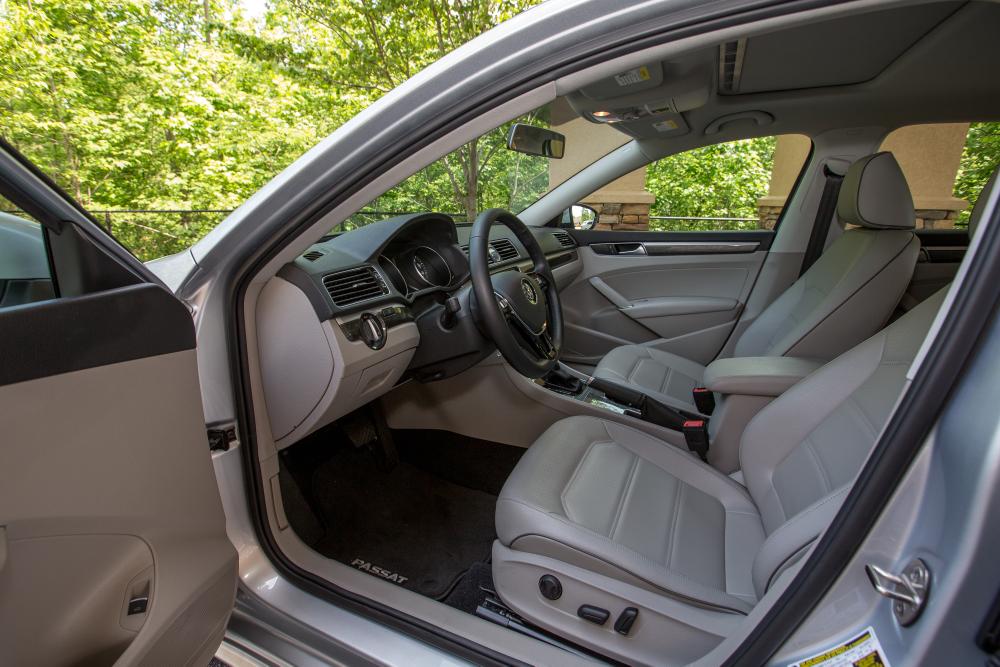 2016 Volkswagen Passat