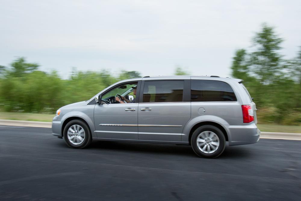 2015 Chrysler Town & Country;