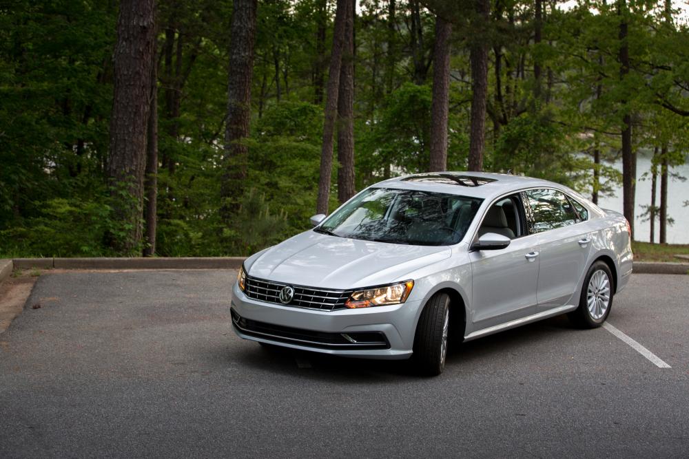 2016 Volkswagen Passat