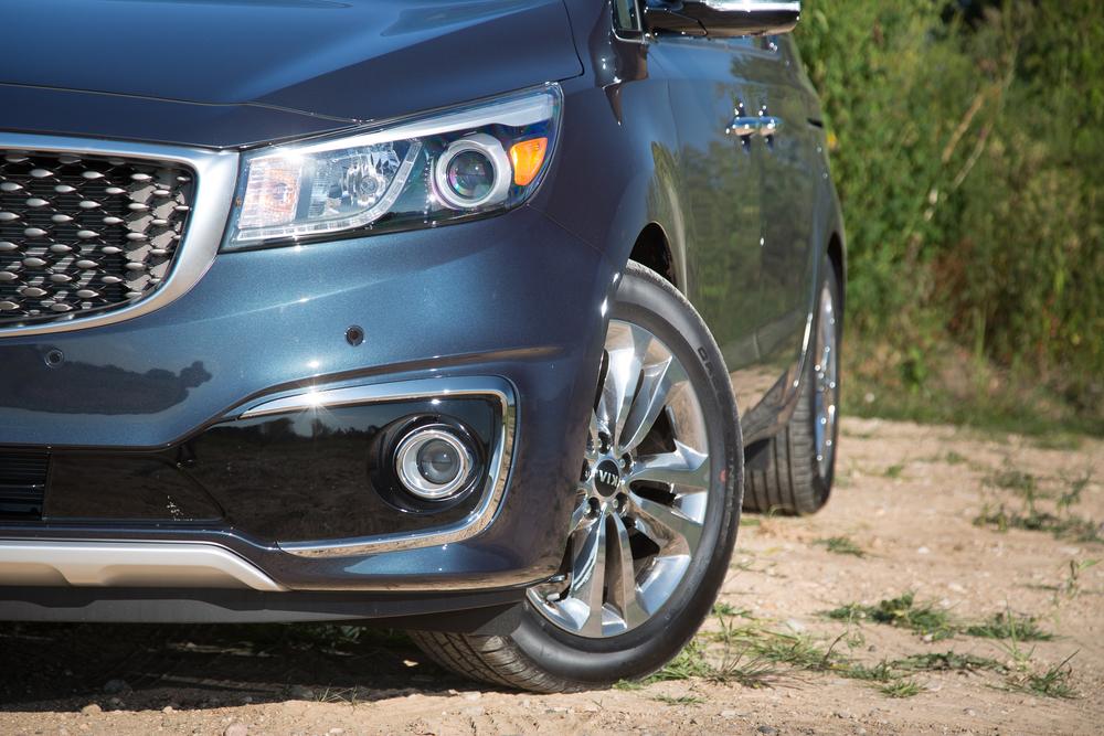 2015 Kia Sedona;