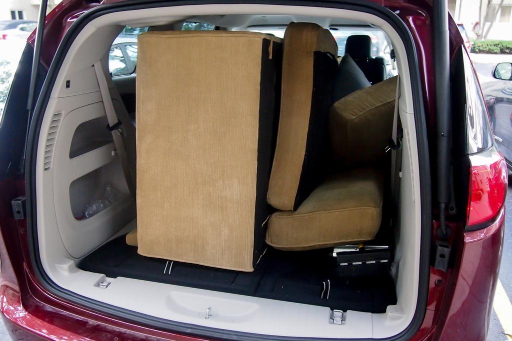 pacifica-move-couch-05.jpg