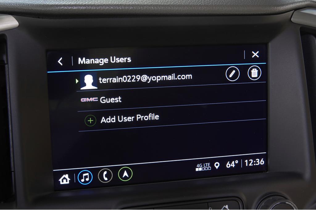 2018-gmc-terrain-screen-oem.jpg