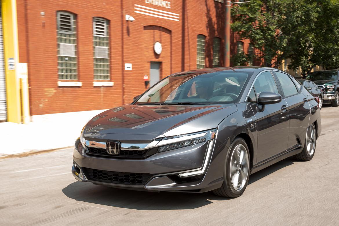 2018 Honda Clarity Plug In Hybrid Quick Drive News Cars Honda Clarity Pluginhybrid 05 2018 First Drive