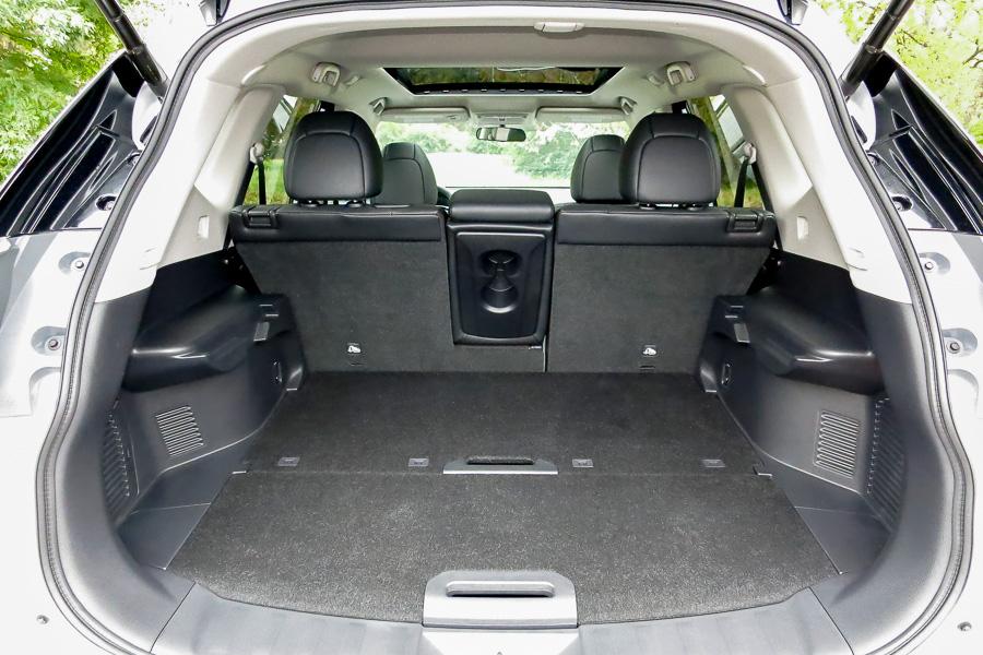 nissan rogue interior dimensions