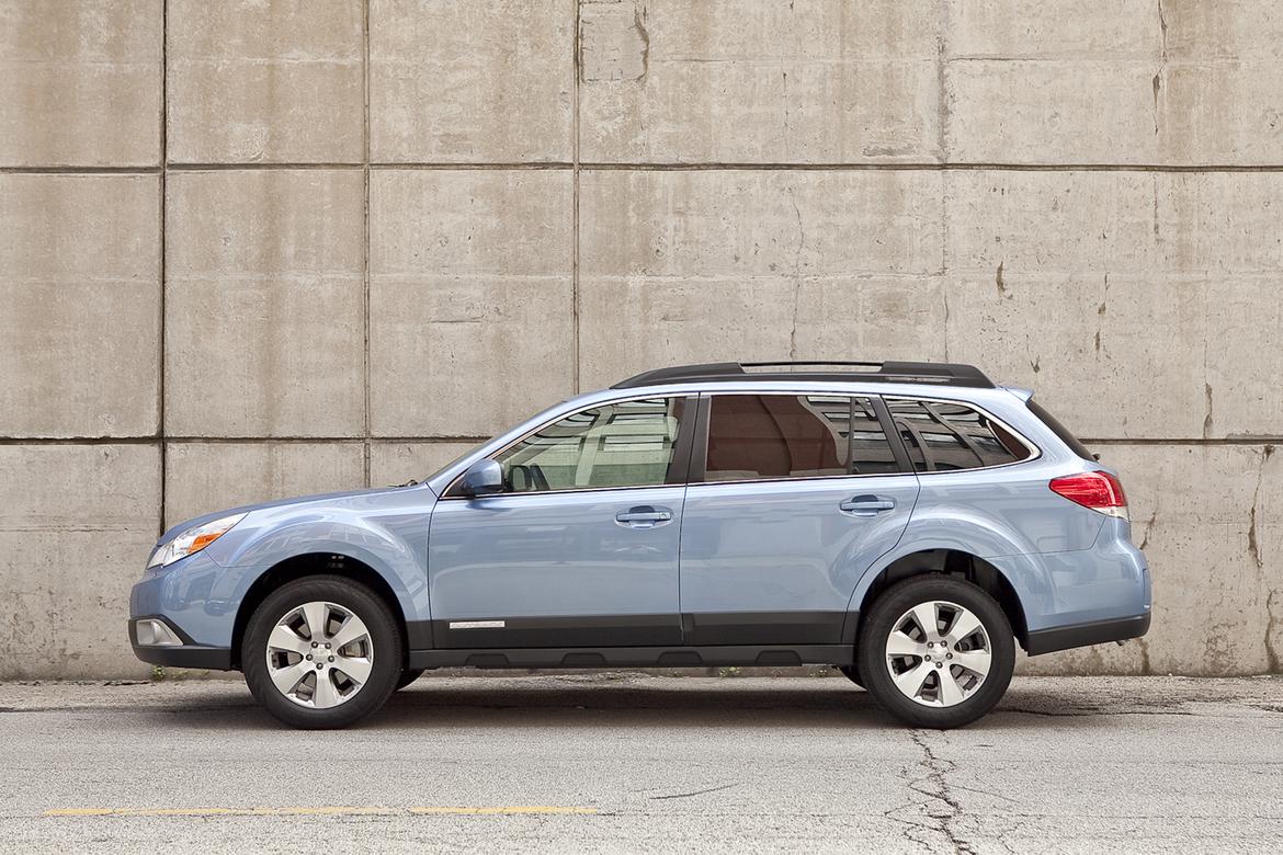 subaru-outback-2011-im.jpg