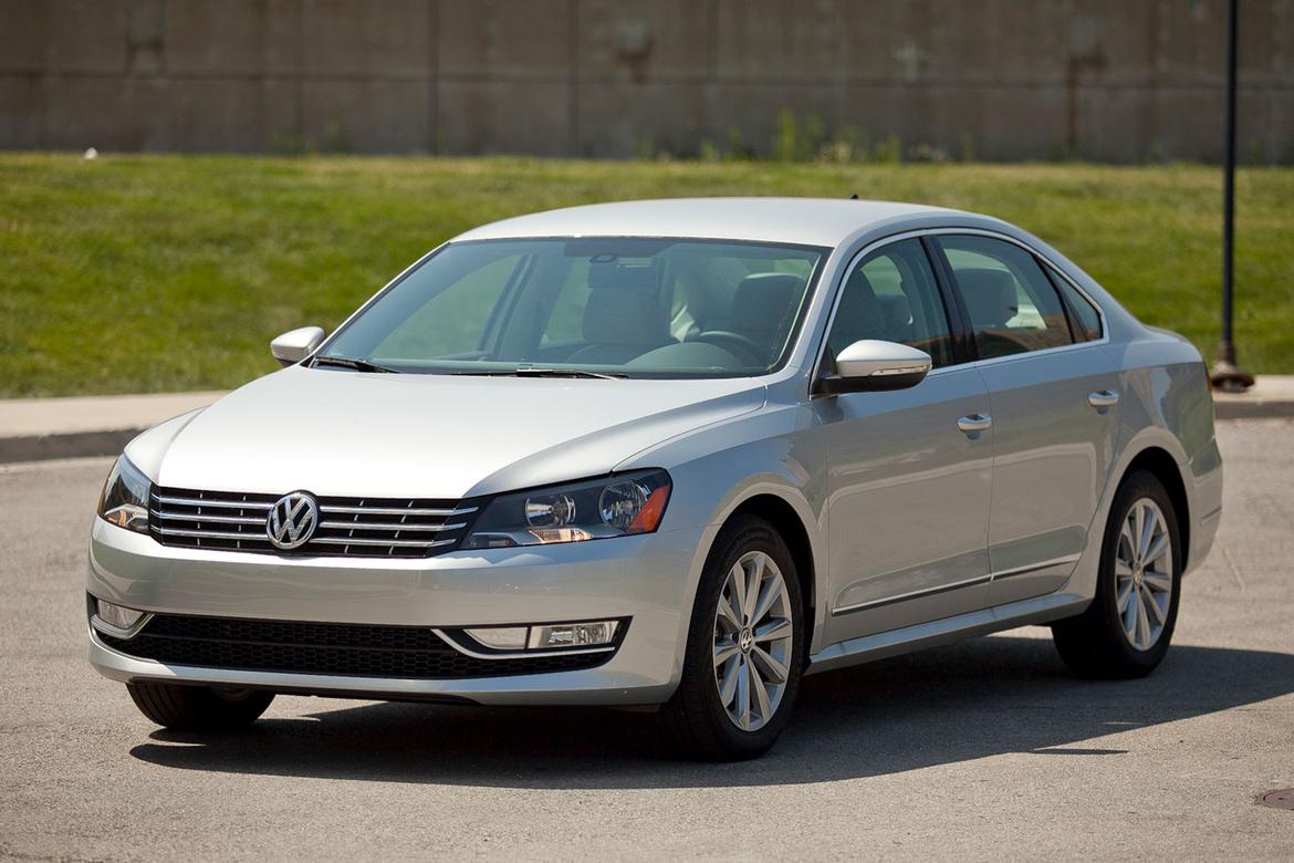 <a href=https://www.sharperedgeengines.com/used-volkswagen-engines>volkswagen</a>-passat-2012-im.jpg