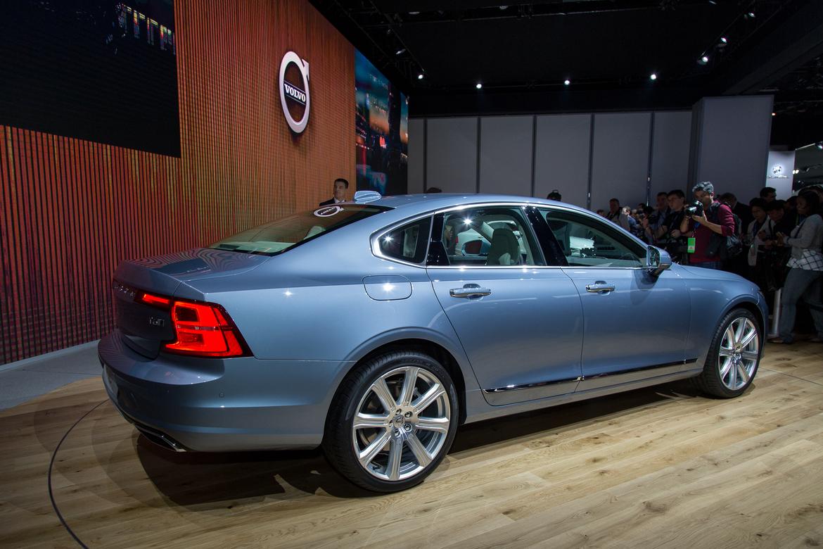 17Volvo_S90_AS_AC_02.jpg