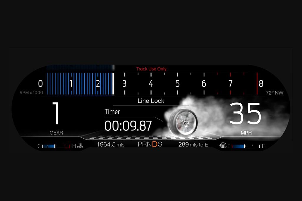18_Ford_Mustang_digital cluster burnout_OEM.jpg