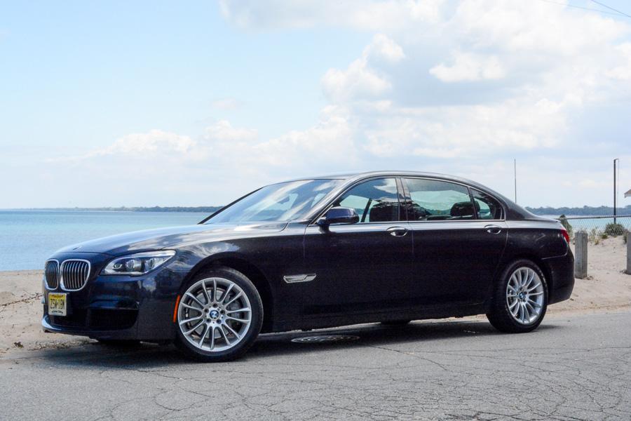 Bmw 740 фото