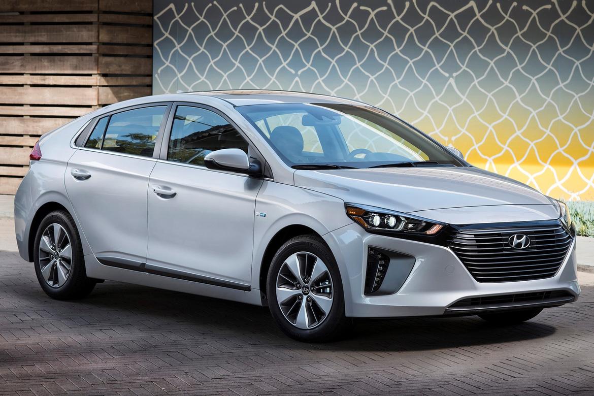 Hyundai Adds Ioniq PlugIn Hybrid With 29 Miles of Electric Range