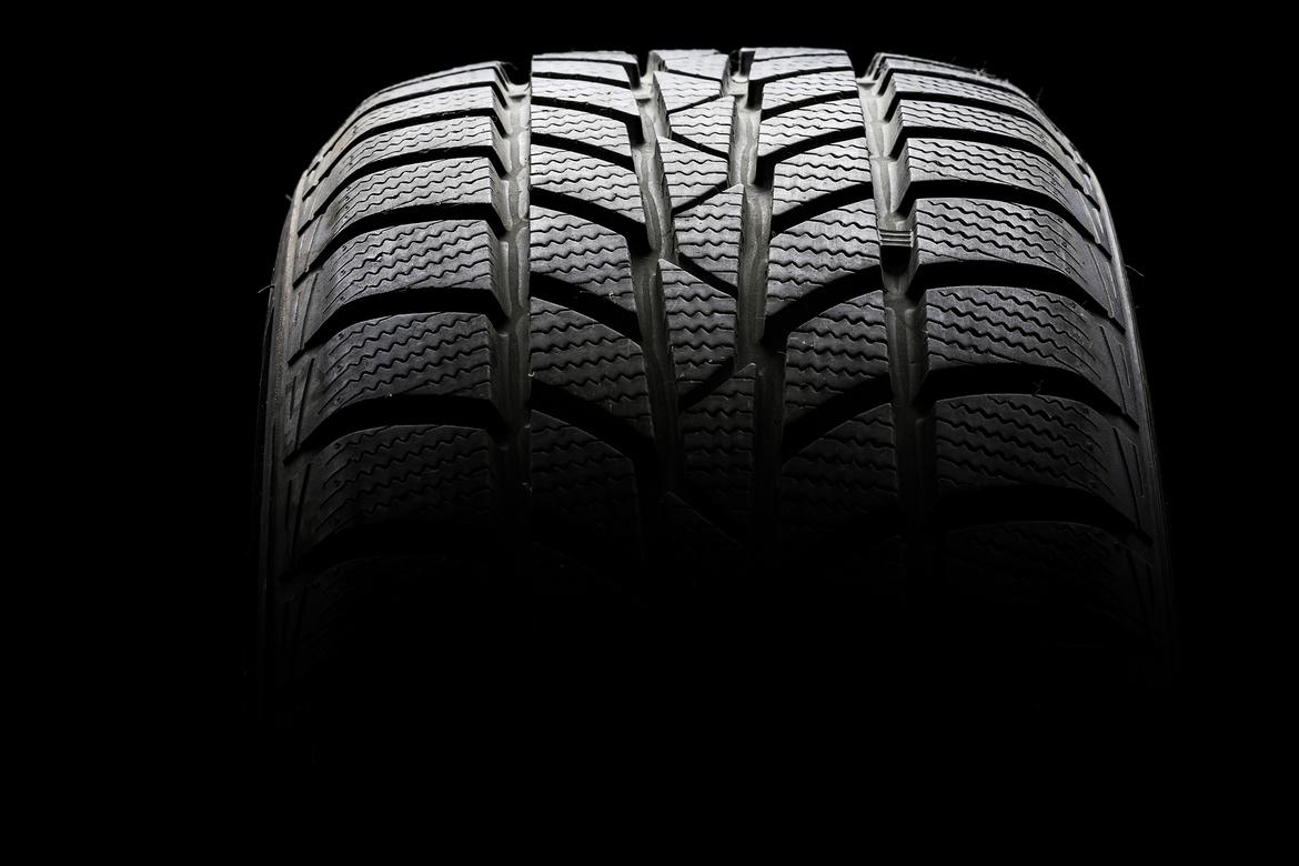 Tires_service.jpg