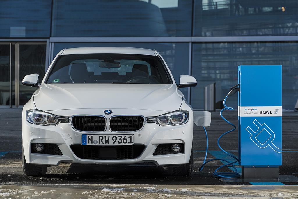 2016 Bmw 330e Iperformance Starts At 44 695 News Cars 2016 Bmw 330e Iperformance Starts At 44 695