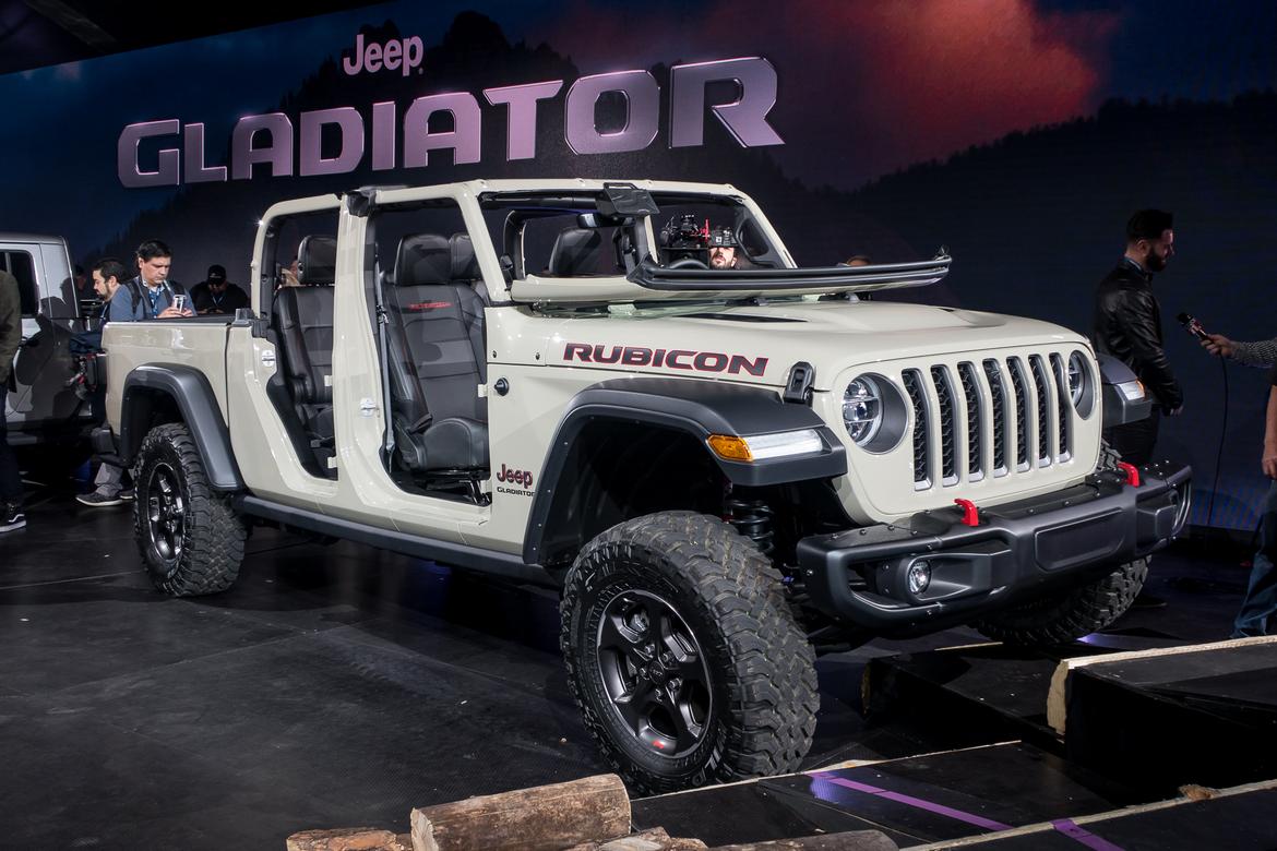 10 Biggest 2018 L.A. Auto Show Stories: Jeep Gladiator ... 10 Biggest 2018 L.A.