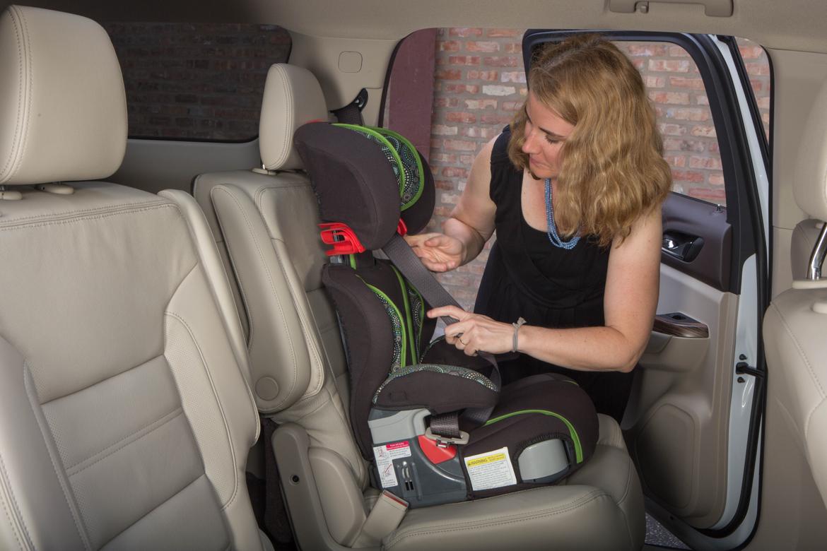 What\'s the Best Three-Row SUV for Car Seats? | News | Cars.com What\'s the Best Three-Row SUV for Car Seats? | News | Cars.com