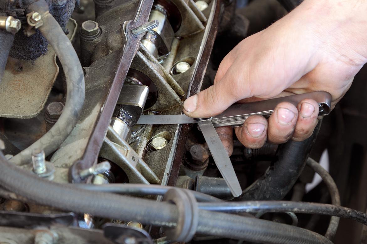 ValveClearance-simazoran-iStock-Thinkstock.jpg