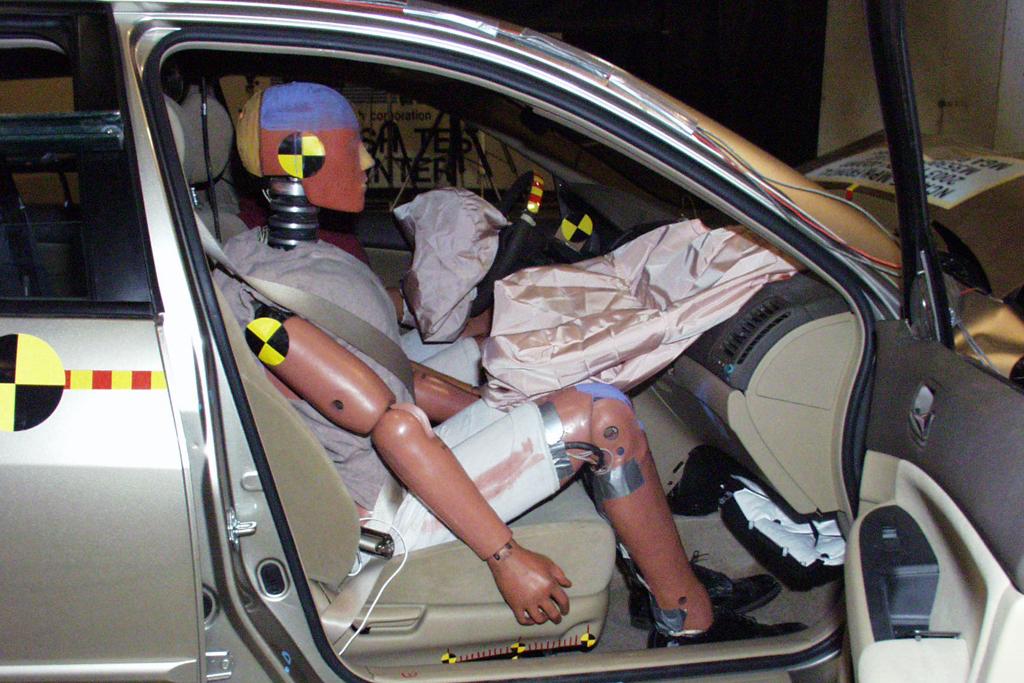 Which model BMW airbags have been recalled?