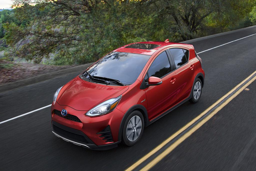 18Toyota_PriusC_MFR.jpg