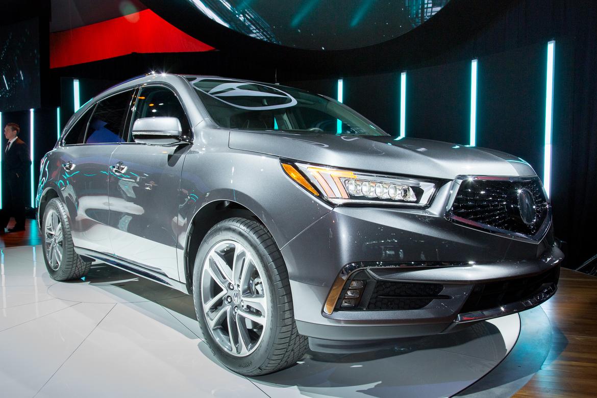 17Acura_MDX_AS_ES_03.jpg