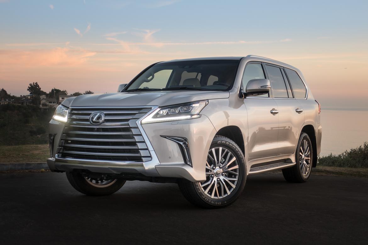 2018 Lexus LX 570 2-Row Review: Pay Less, Get More Space