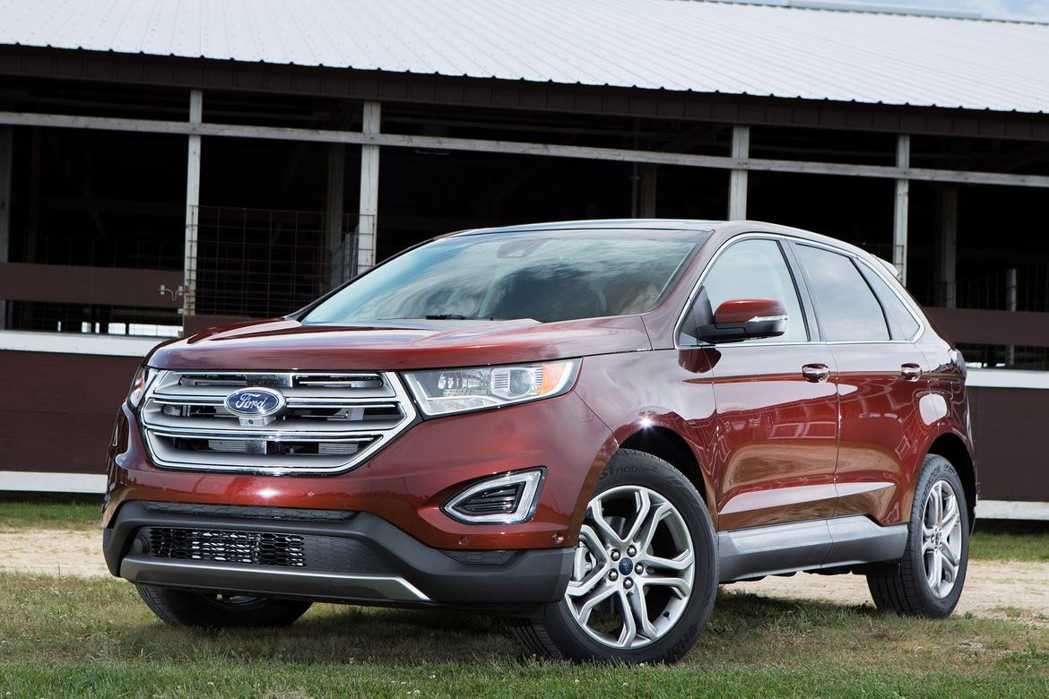 17Ford_Edge_ES.jpg