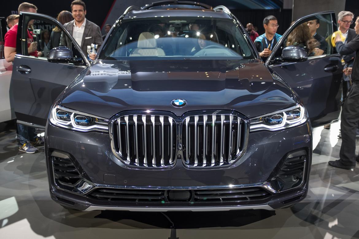 02-<a href=https://www.sharperedgeengines.com/used-bmw-engines>bmw</a>-x7-2019.jpg