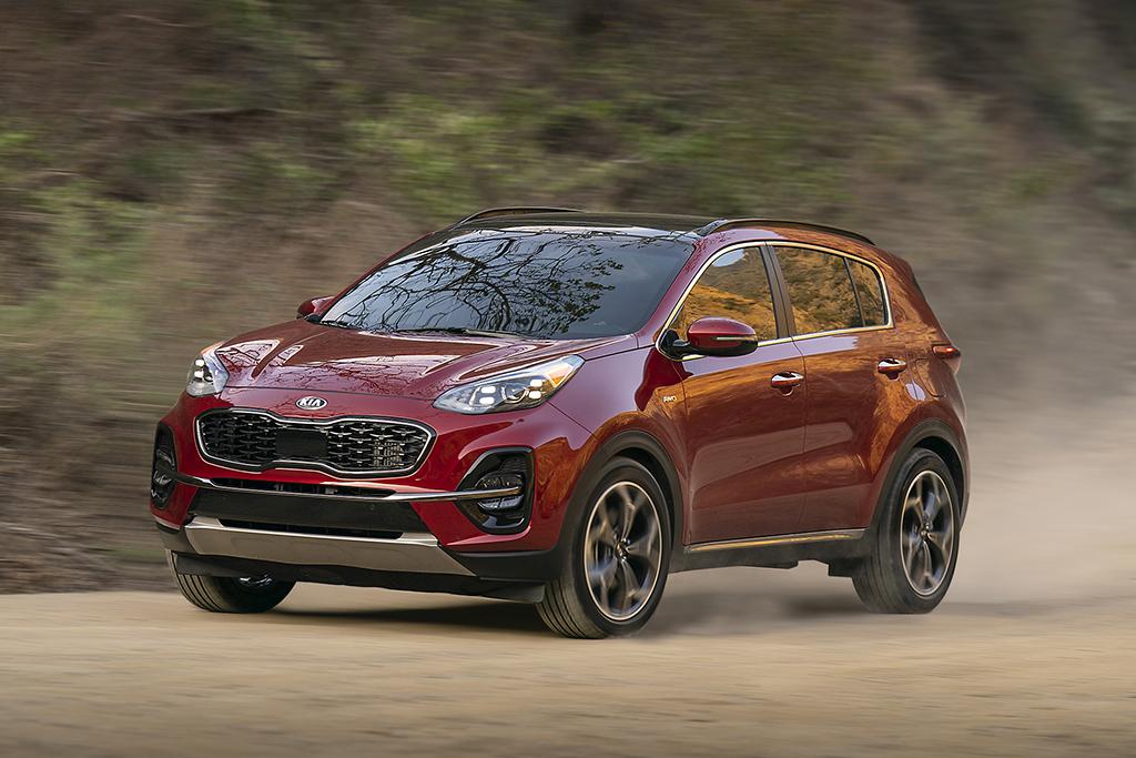 2020 <a href=https://www.sharperedgeengines.com/used-kia-engines>kia</a> sportage offroad_013-1.jpg