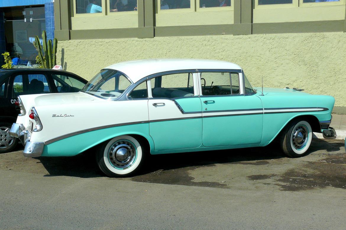 Oscars_Chevrolet_Bel_Air.jpg