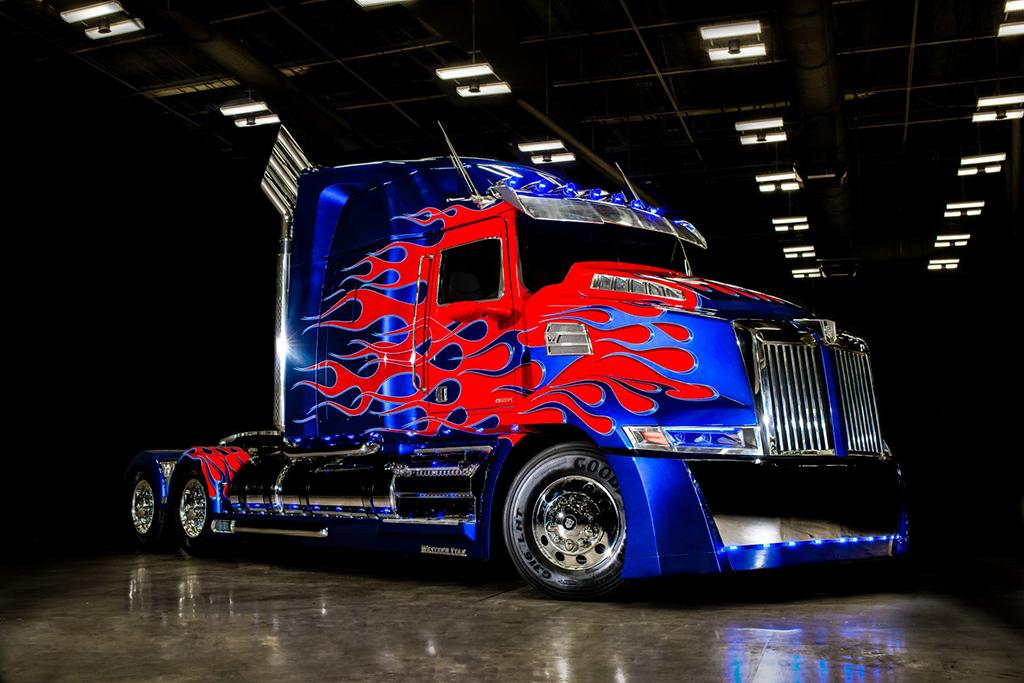 optimus_prime_truck.jpg