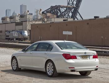 2011 BMW 750 - Our Review | Cars.com 2011 BMW 750 - Our Review | Cars.com