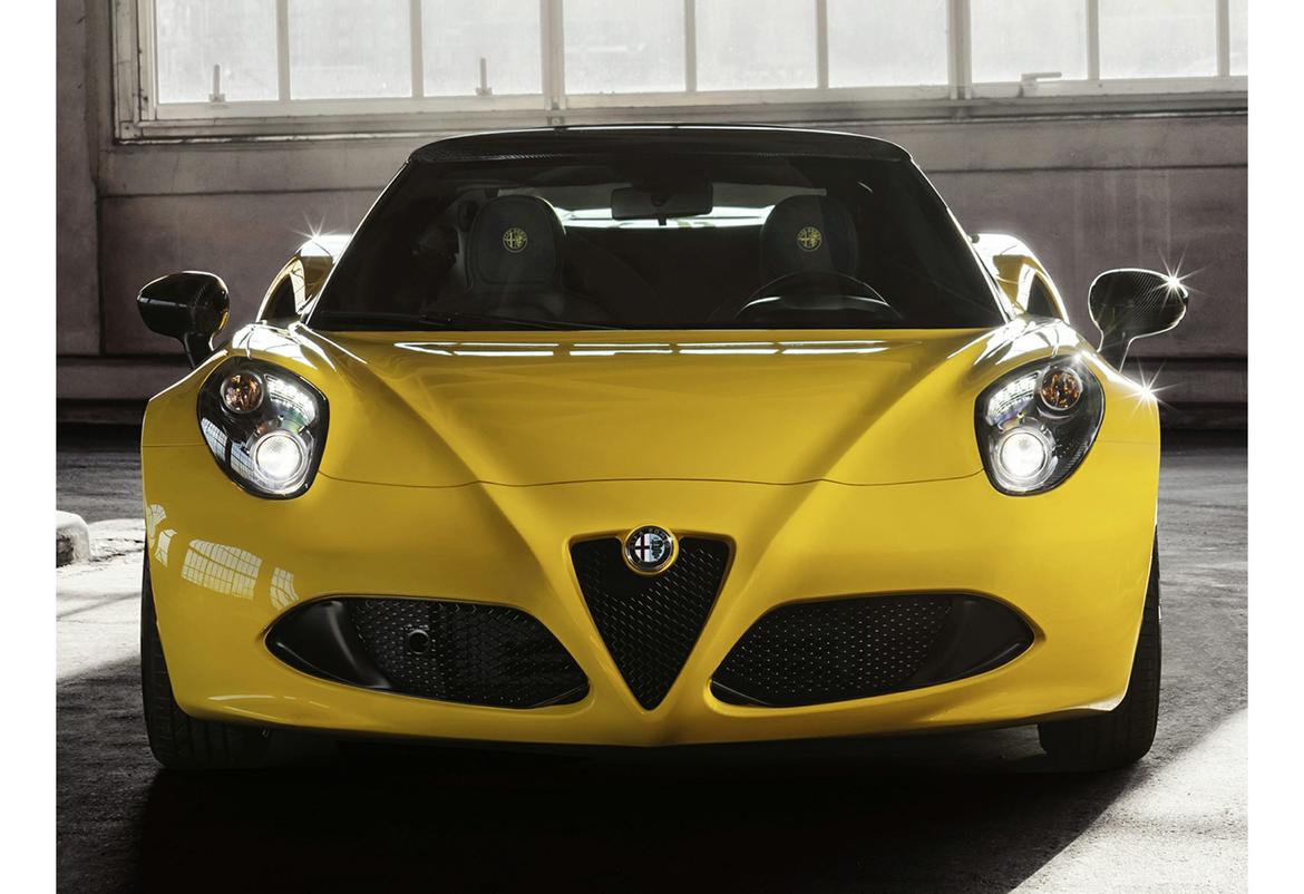 SPIDER-MAN_16_Alfa_Romeo_4C_Spider.jpeg