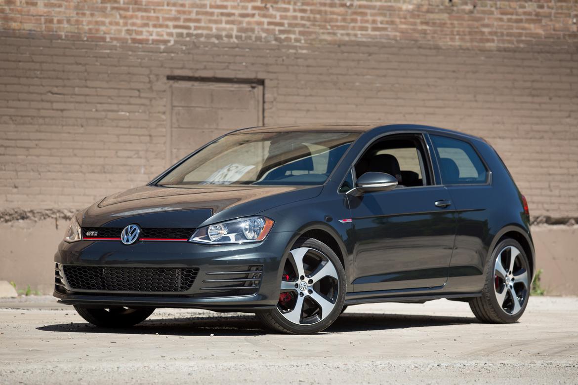 16Volkswagen_GTI_ES_01.jpg