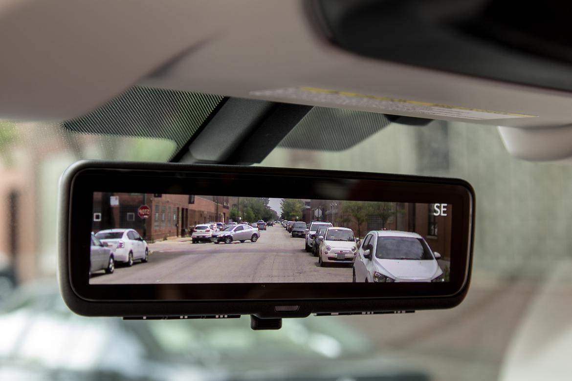 29-subaru-ascent-2019-interior--rearview-mirror-interior--rearvi