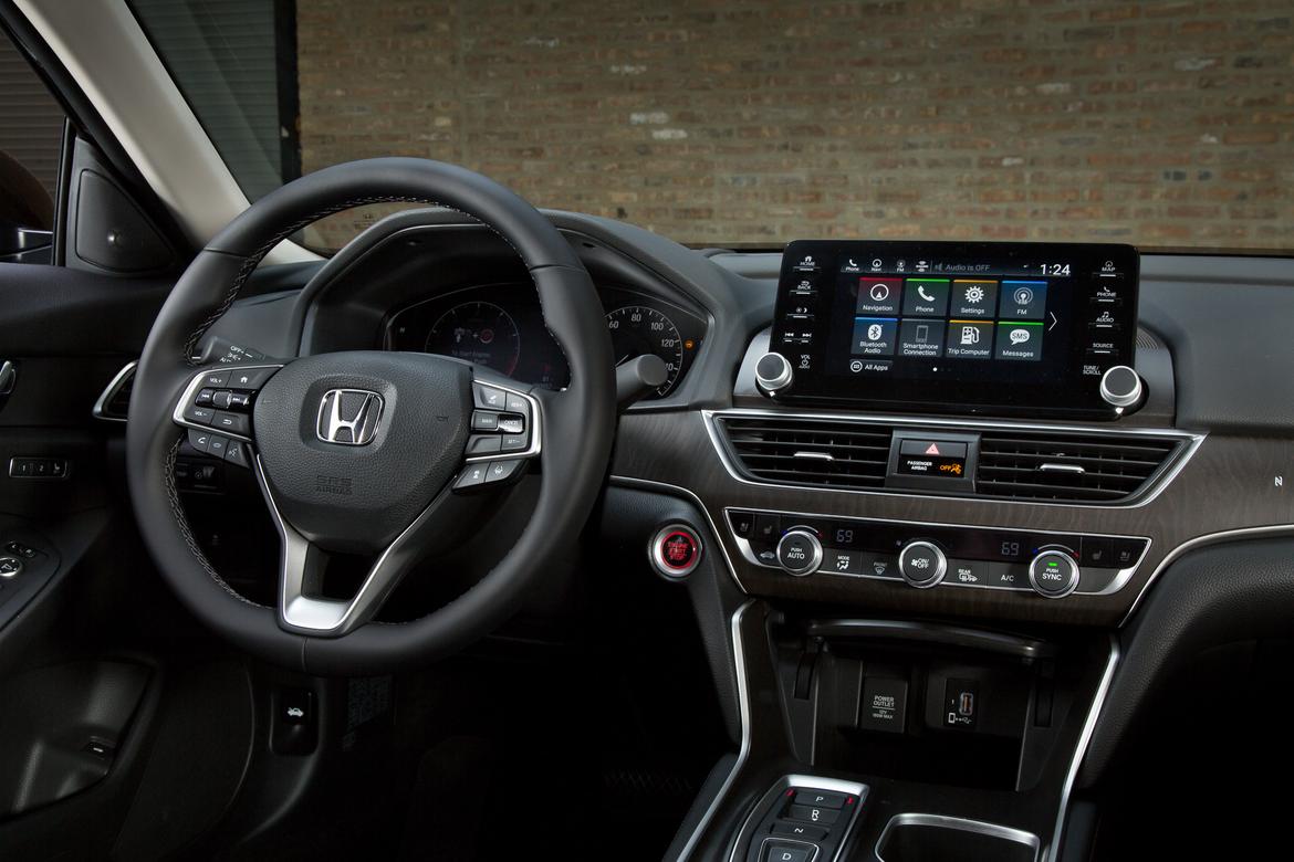 2018 Honda Accord S Multimedia System Gets It Right On The Meta Itemprop Width Content 1170 Height 2018 Honda Accord
