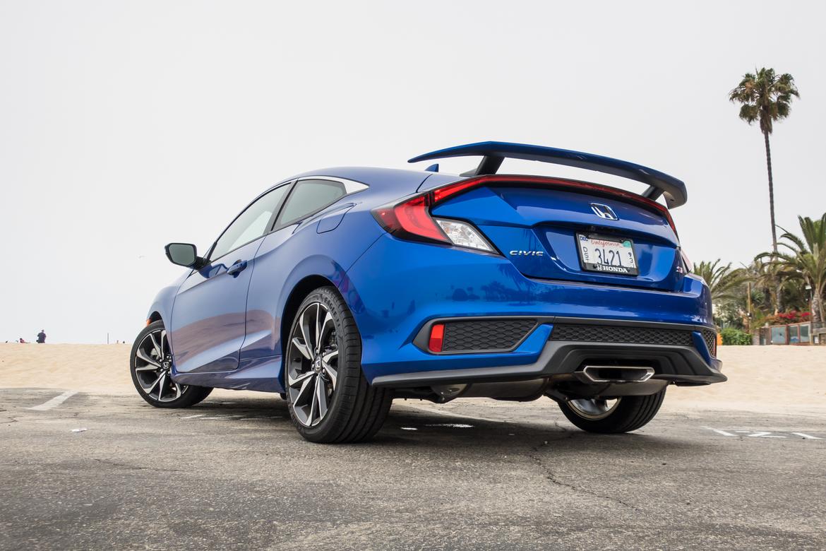 2017 Honda Civic Si Coupe Vs Sedan News Cars 17honda Civic Si Coupe Bw 12 Jpg