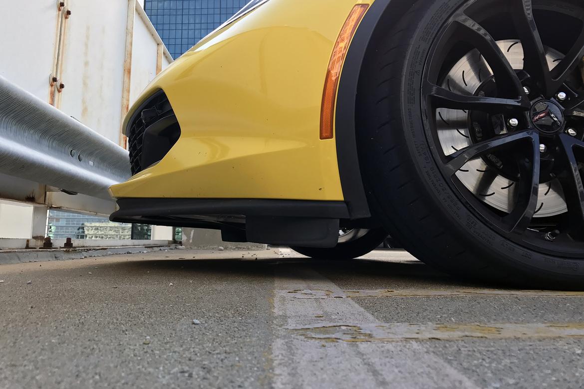 chevrolet-corvette-2018-grand-sport-spoiler-bruzek.jpg